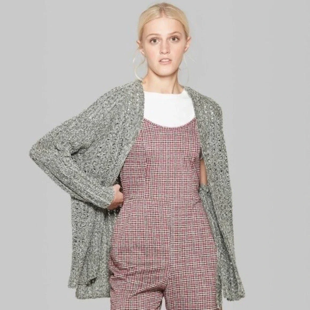 ⭐️ Wild Fable  Modern Minimalist‎ Green Knit Cardigan size M